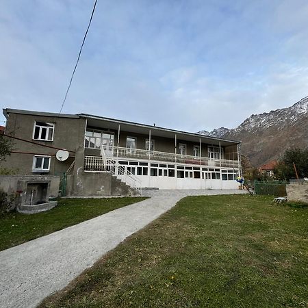 Polaris Kazbegi Hotel ภายนอก รูปภาพ
