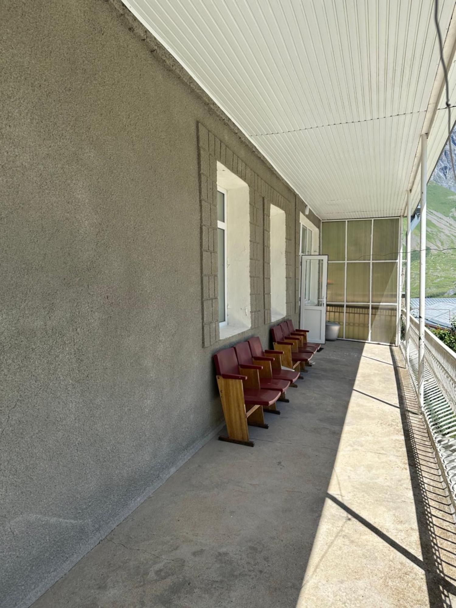 Polaris Kazbegi Hotel ภายนอก รูปภาพ