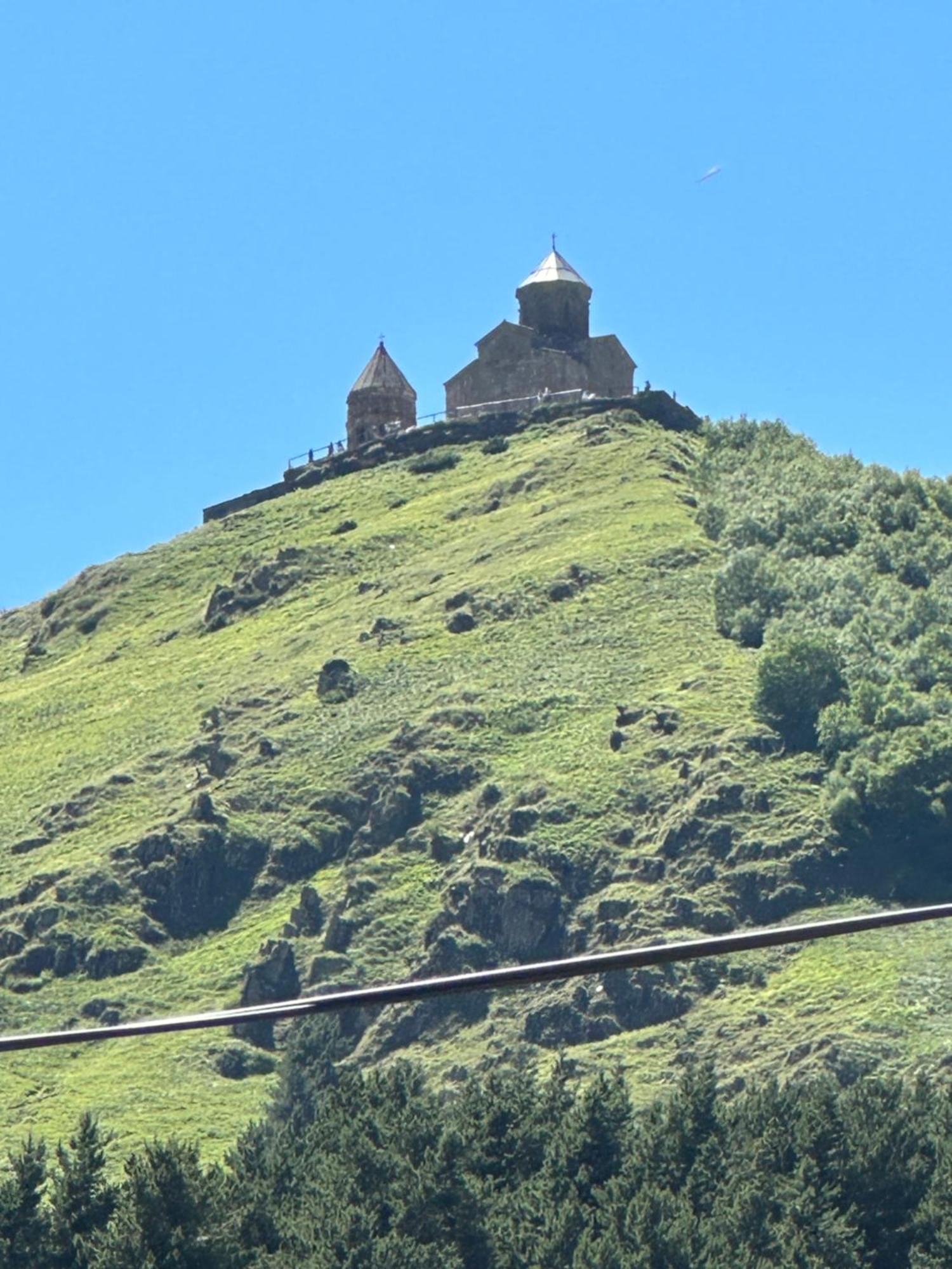 Polaris Kazbegi Hotel ภายนอก รูปภาพ