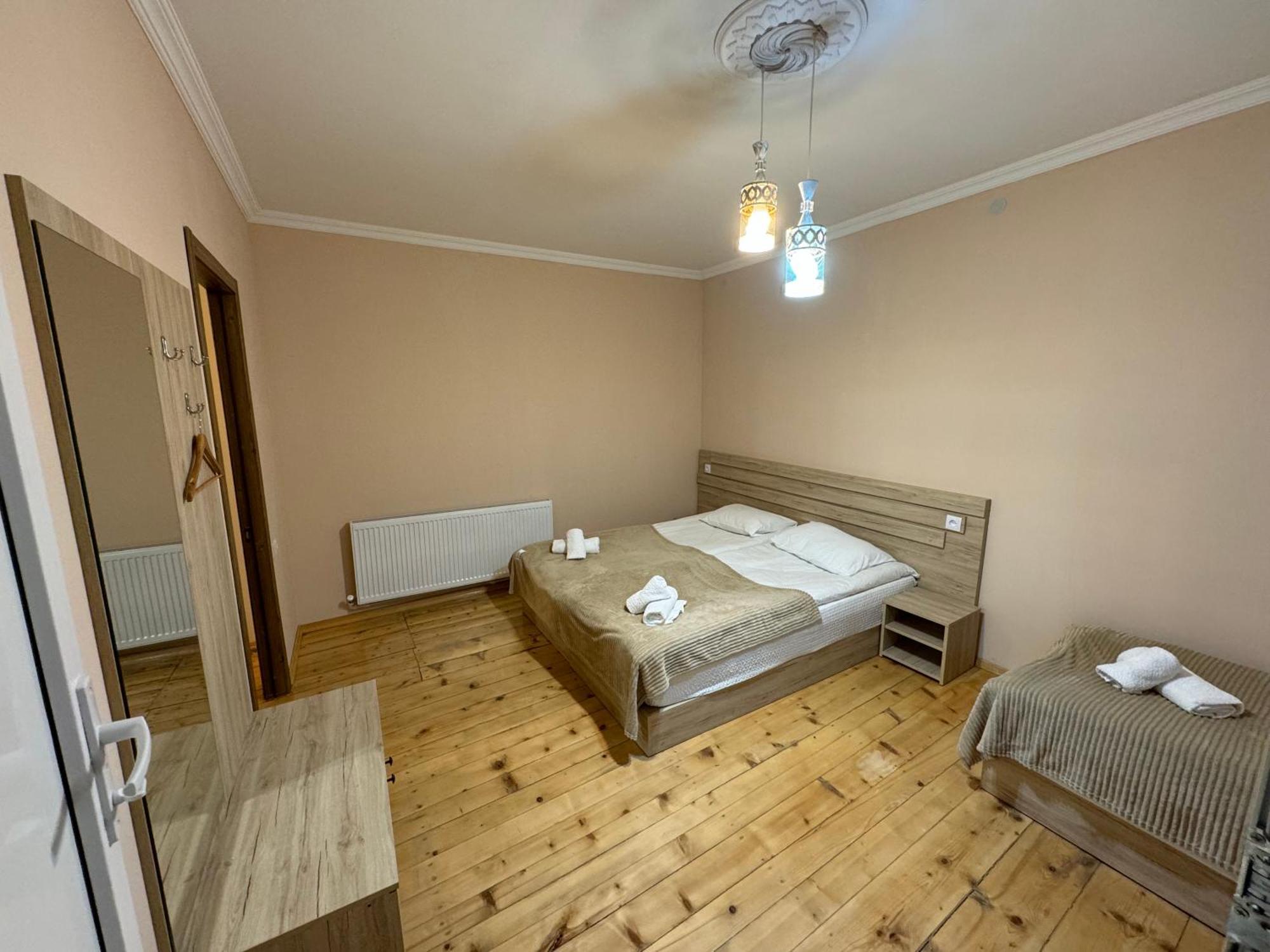 Polaris Kazbegi Hotel ภายนอก รูปภาพ